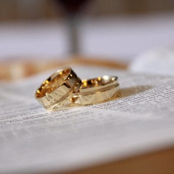 Find the perfect wedding ring