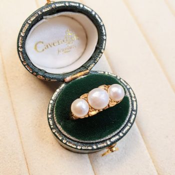 three stone pearl ring in green cavendish jewellers ring box