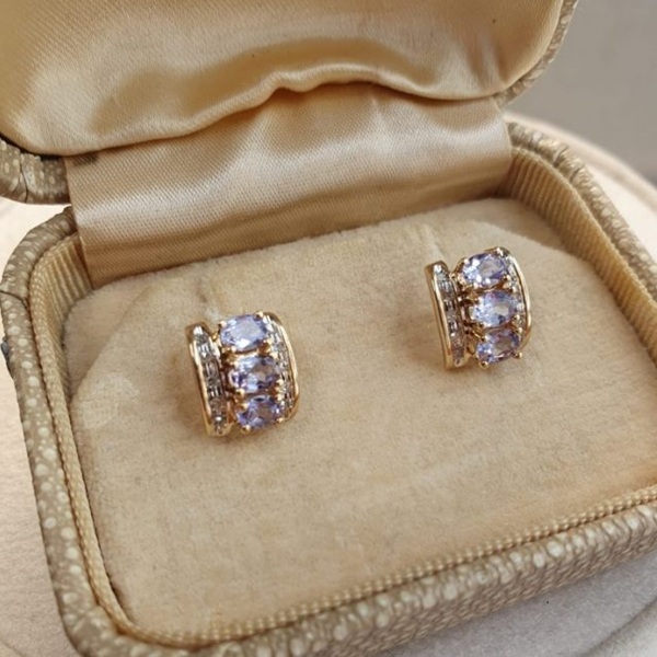 december birthstone jewellery tanzanite earrings