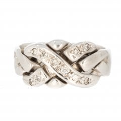 Diamond Crossover Cluster Ring