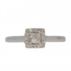 Gold Diamond Cluster Ring