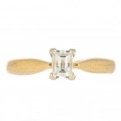 Gold Diamond Solitaire Ring