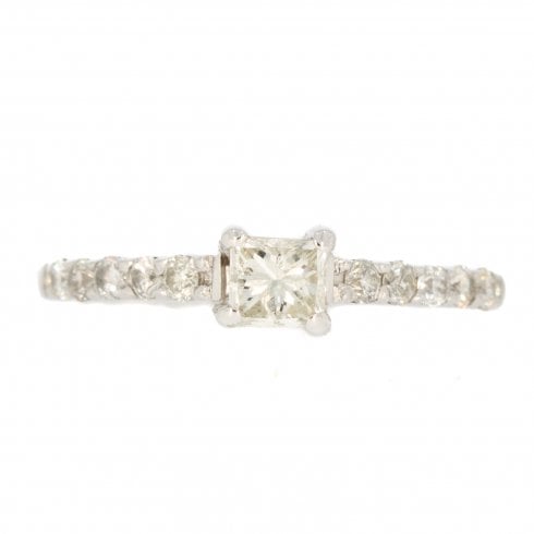 Vintage 14ct White Gold Diamond Solitaire Ring
