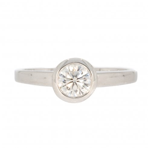 Vintage 18ct Gold Diamond Solitaire Ring