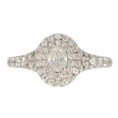 White Gold Dimond Cluster Ring